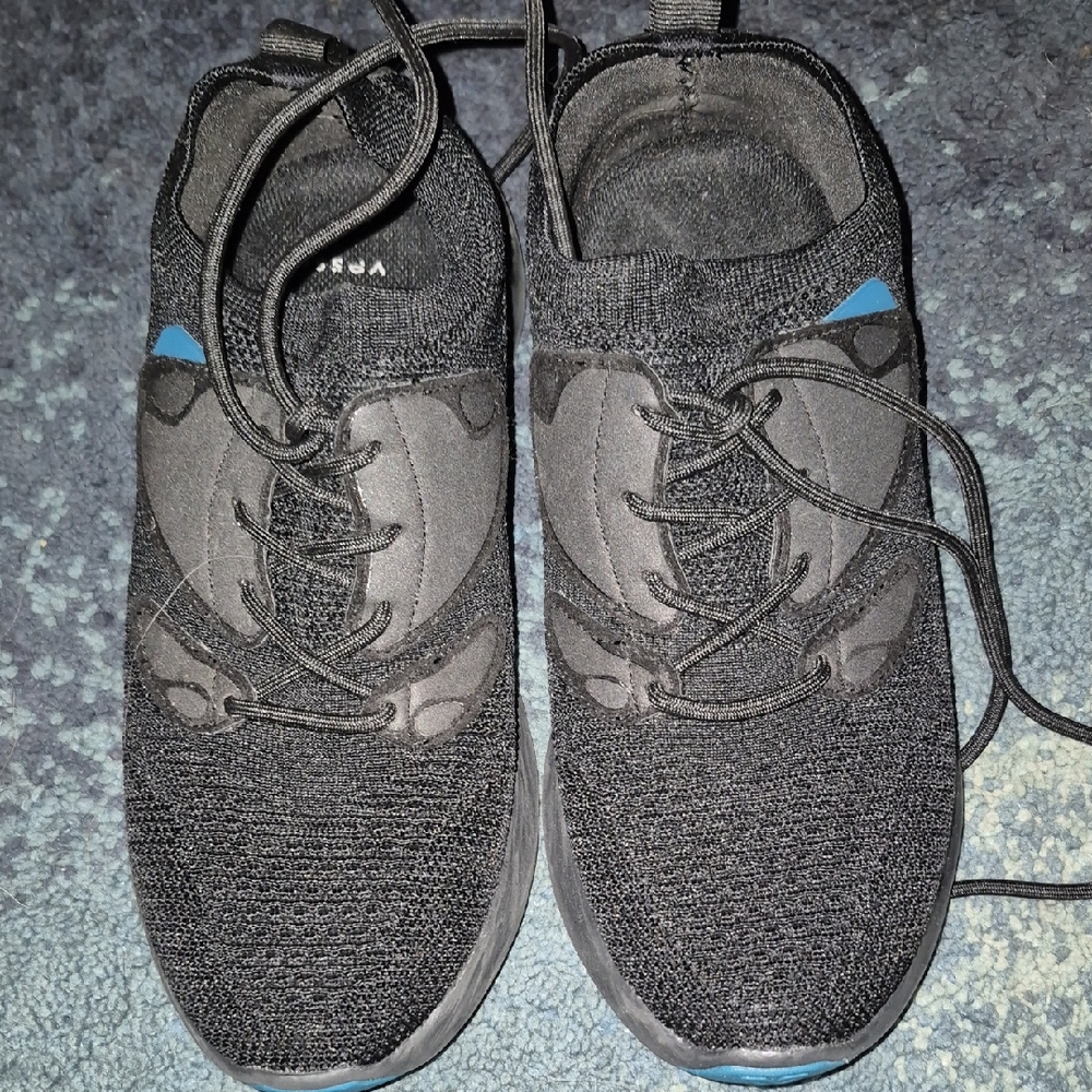 Women's Vessi Everyday Move Athletic Shoes Size 8